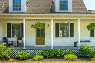 98 George St, Barrington, RI 02806 - Photo 5