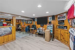 19 Annette Ave, Pawtucket, RI 02861 - Photo 19