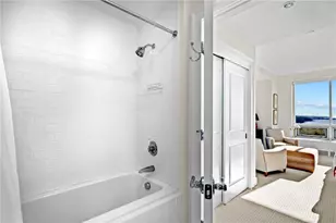 1 Tower Dr, Portsmouth, RI 02871 - Photo 25