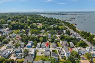 32 Houston Ave, Newport, RI 02840 - Photo 43