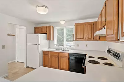 479 Providence Street #C5, Warwick, RI 02886 - Photo 7