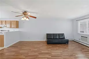 479 Providence St, Warwick, RI 02886 - Photo 9