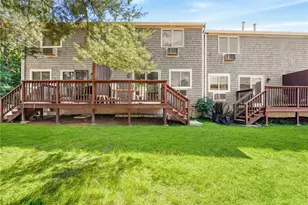 479 Providence St, Warwick, RI 02886 - Photo 25
