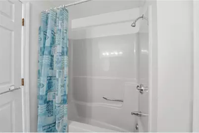 479 Providence Street #C5, Warwick, RI 02886 - Photo 19