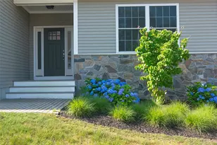 16 Abbey Ln, Westerly, RI 02891 - Photo 3