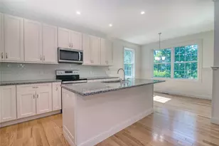 16 Abbey Ln, Westerly, RI 02891 - Photo 9