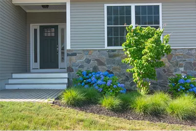 16 Abbey Lane #17, Westerly, RI 02891 - Photo 3