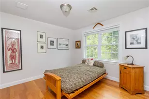 155 Pleasant St, Providence, RI 02906 - Photo 23