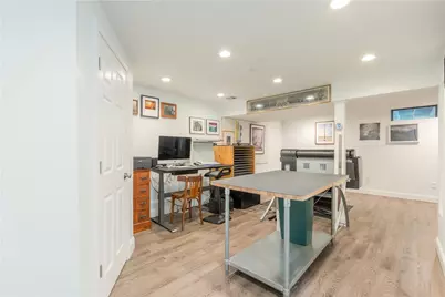 155 Pleasant Street, Providence, RI 02906 - Photo 33