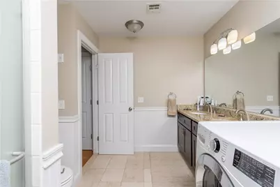 155 Pleasant Street, Providence, RI 02906 - Photo 27