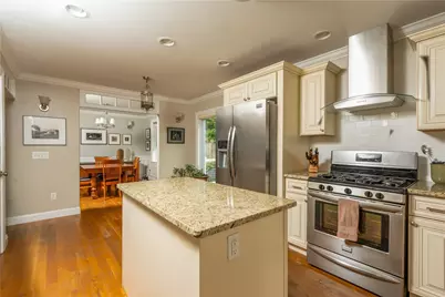 155 Pleasant Street, Providence, RI 02906 - Photo 21