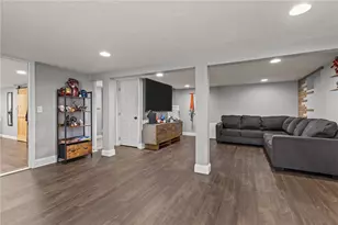 33 Fairhaven Rd, Cumberland, RI 02864 - Photo 17