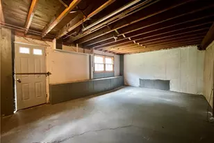 182 Highland St, Woonsocket, RI 02895 - Photo 23