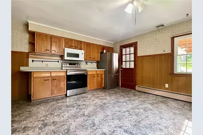 182 Highland Street, Woonsocket, RI 02895 - Photo 9