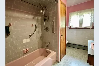 182 Highland Street, Woonsocket, RI 02895 - Photo 23