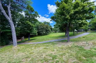 182 Highland St, Woonsocket, RI 02895 - Photo 29