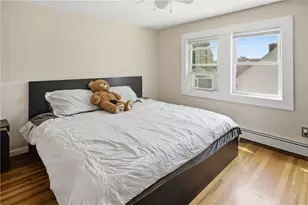 33 Sunset Terrace, Cranston, RI 02905 - Photo 17