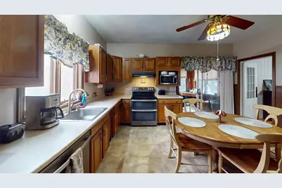 88 Brown Street, Pawtucket, RI 02860 - Photo 13