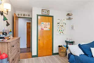 8 Longvue Ave, Westerly, RI 02891 - Photo 17
