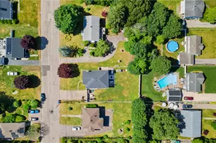 8 Longvue Ave, Westerly, RI 02891 - Photo 47