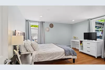 8 Longvue Avenue, Westerly, RI 02891 - Photo 35