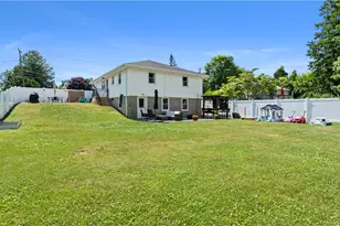 8 Longvue Ave, Westerly, RI 02891 - Photo 43