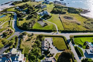 228 Carroll Ave, Newport, RI 02840 - Photo 7