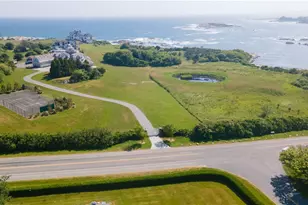 228 Carroll Ave, Newport, RI 02840 - Photo 9