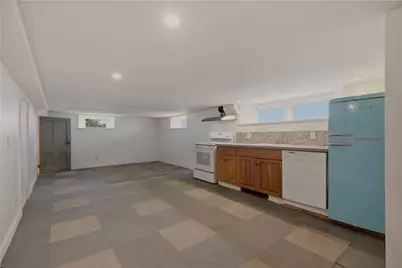 30 Boulevard, Middletown, RI 02842 - Photo 37