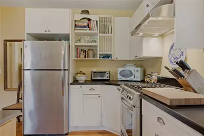 30 Boulevard, Middletown, RI 02842 - Photo 29