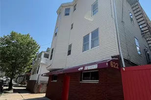 622 Union Ave, Providence, RI 02909 - Photo 7