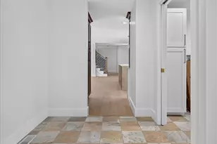 61 Applegate Rd, Cranston, RI 02920 - Photo 15