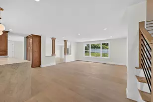 61 Applegate Rd, Cranston, RI 02920 - Photo 11
