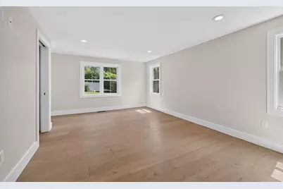 61 Applegate Road, Cranston, RI 02920 - Photo 19