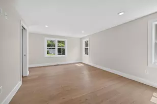 61 Applegate Rd, Cranston, RI 02920 - Photo 19