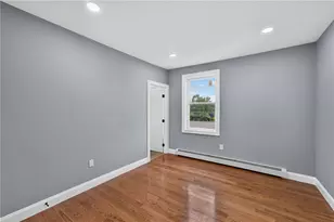 100 Knight St, Providence, RI 02909 - Photo 9