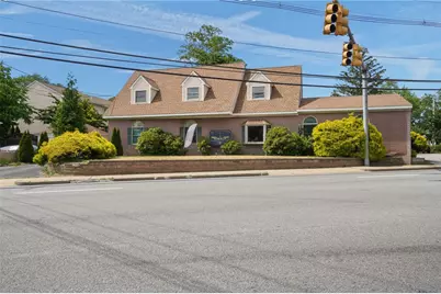 623 Post Road, Warwick, RI 02888 - Photo 1