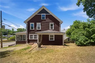 430 Cumberland Hill Rd, Woonsocket, RI 02895 - Photo 27