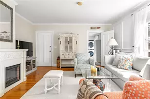 36 Kay St, Newport, RI 02840 - Photo 7