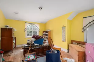 39 Greenfield Ave, North Providence, RI 02911 - Photo 17