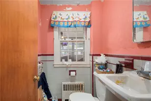 39 Greenfield Ave, North Providence, RI 02911 - Photo 11