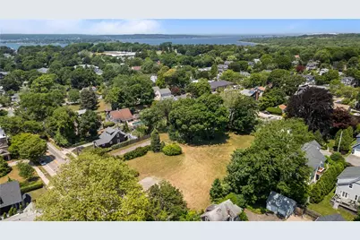 78 Narragansett Avenue, Jamestown, RI 02835 - Photo 3