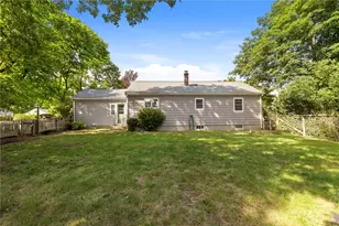 16 Garden St, Portsmouth, RI 02871 - Photo 31