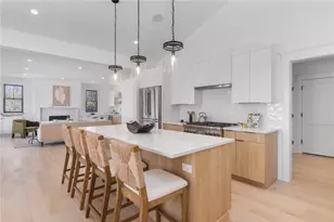 5 Lookout Ln, Portsmouth, RI 02871 - Photo 3