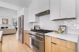 5 Lookout Ln, Portsmouth, RI 02871 - Photo 5
