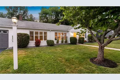 63 Heroux Boulevard, Cumberland, RI 02864 - Photo 5
