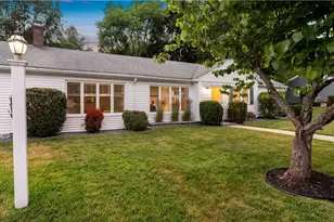 63 Heroux Blvd, Cumberland, RI 02864 - Photo 5