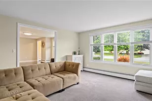 63 Heroux Blvd, Cumberland, RI 02864 - Photo 13