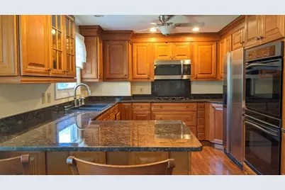 170 Selma Street, Cranston, RI 02920 - Photo 5