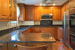 170 Selma St, Cranston, RI 02920 - Photo 7